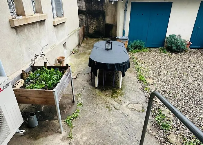 Le Petit Eden