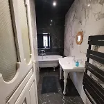 Le Petit Eden Apartamento *